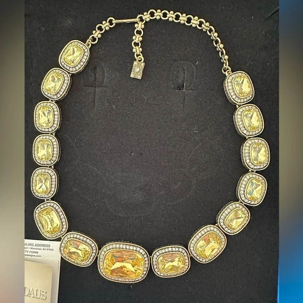 Beyond Gorgeous HEIDI DAUS Vintage Necklace  Citron Crystal 16-20